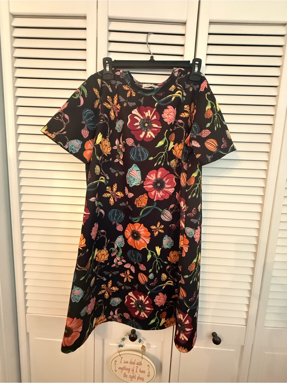 Zara Trafaluc black short-sleeved mini dress featuring a colorful floral size L